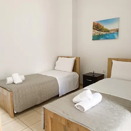 Acta's Apartment Himarë